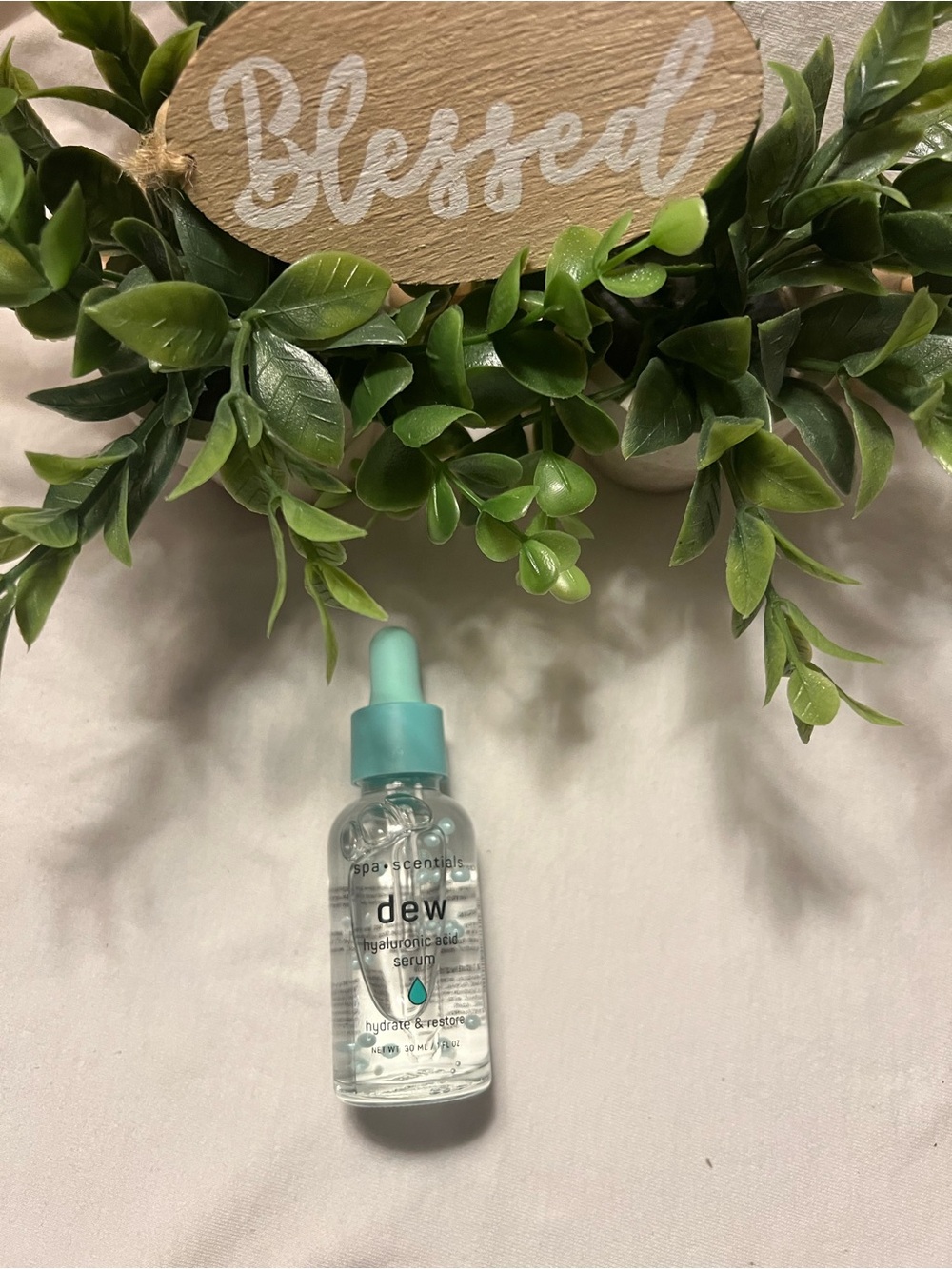 Spa Essentials Hyaluronic Acid Serum - Clear with Aqua Dropper